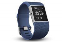 cool fitbit fitness super watch surge blau s fb501bus eu bild