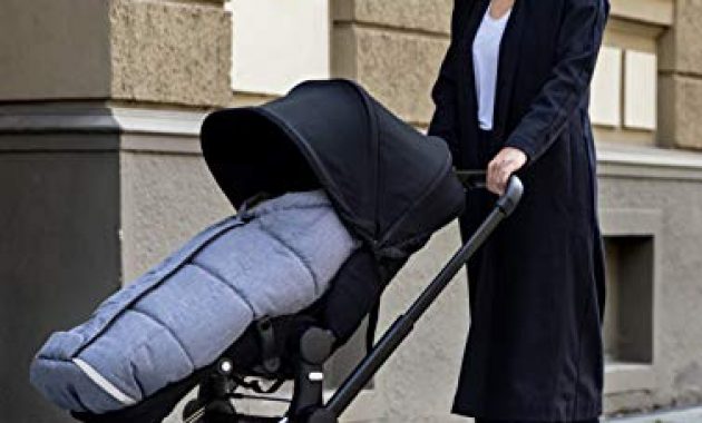 awesome lammfell kinderwagen fusssack tulavario von werner christ baby buggy lammfellfusssack aus medizinischem fell als krabbelmatte spieldecke verwendbar in navy blau bild